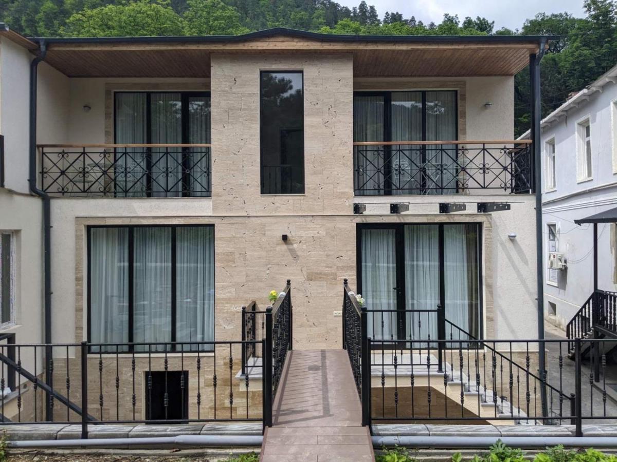 Riverside Borjomi ภายนอก รูปภาพ